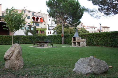 Apartamentos Cal Ratero Maçanet de Cabrenys Dış mekan fotoğraf
