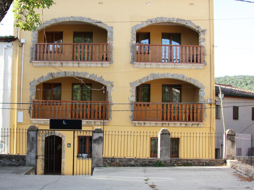 Apartamentos Cal Ratero Maçanet de Cabrenys Oda fotoğraf